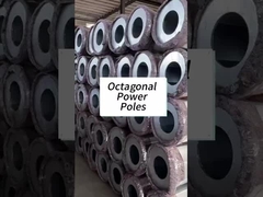 Wat is het ontwerpprincipe van de achthoekige krachtstaalstaaf met een conische basisplaat?