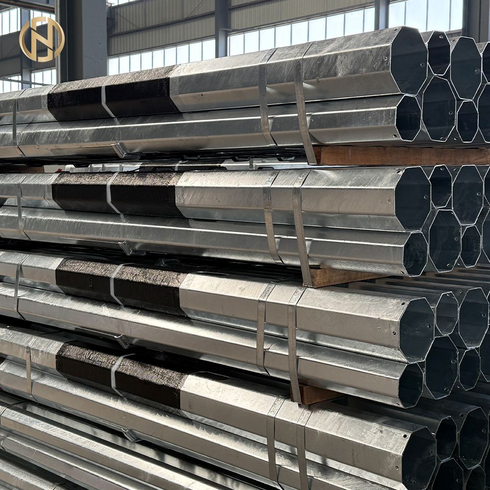 Laatste bedrijfsblogs Hoe de veiligheid en levensduur van metalen masten in hoogspannings-backbone-transmissielijnen te waarborgen?