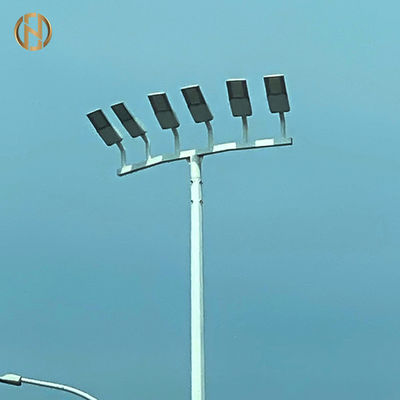 30 m hoge mastpool met hefsysteem en warm gegalvaniseerd staal voor stadionverlichting en 50000 uur levensduur