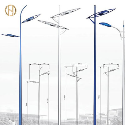 De hete Onderdompeling galvaniseerde zonnestraatlantaarnpool 6m 7m 9m 10m 12m Q235 Staal