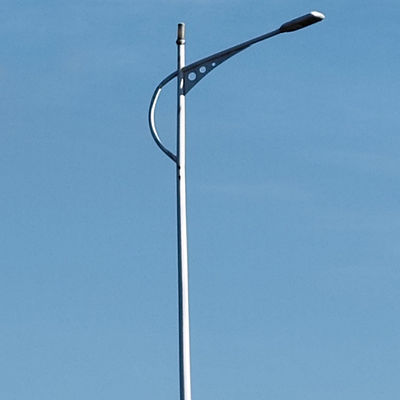 kopen Hot Dip Galvanized Steel Street Light Pole voor aanpasbare buitenverlichtingsoplossingen in conische/polygonale/ronde vorm online manufacture