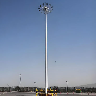 kopen Hoge mastpool met cirkelvormige en onregelmatige lichtplaten die koele witte zuivere witte en warme witte kleurtemperaturen bieden online manufacture