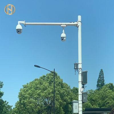 kopen van het Verkeerskabeltelevisie van 10m Q235 de Camera Pool galvaniseerde Enig Wapen voor Controle online manufacture
