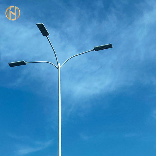 Hot-Dip gegalvaniseerde straatlantaarnstaf met aanpasbare opties voor verlichting