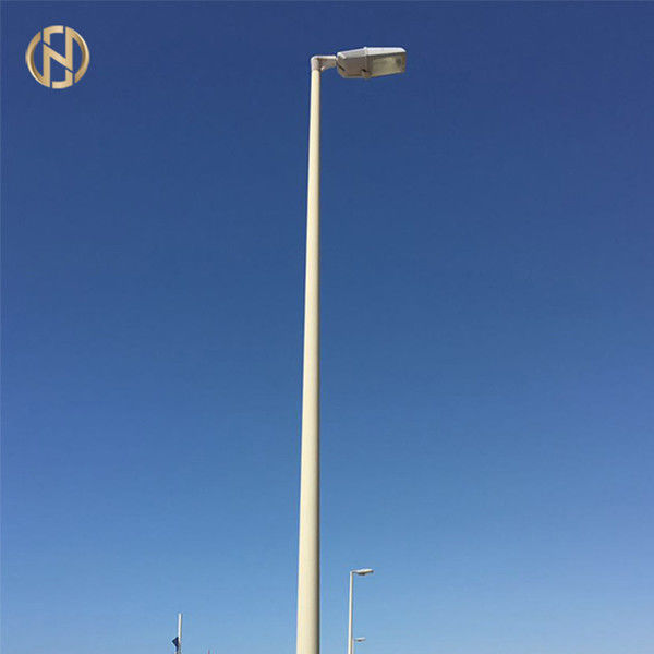 Het betrouwbare van de de Weglamp van 10m Moderne Post Dubbele/Enige Verklaarde Wapen ISO 9001