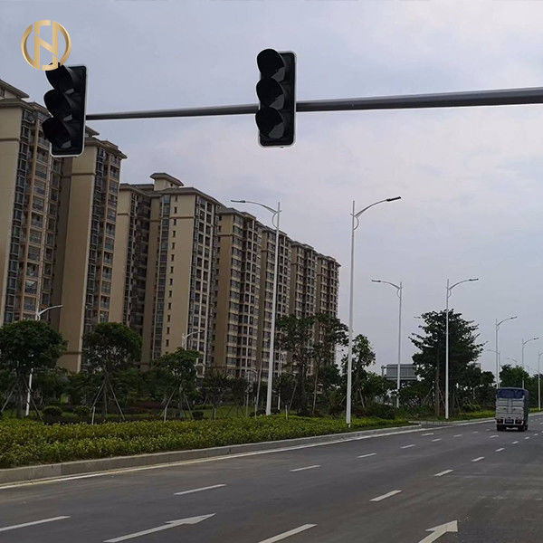 T Type Achthoekige Gegalvaniseerde Lichte Pool paste Hoogte voor Verkeerslicht aan